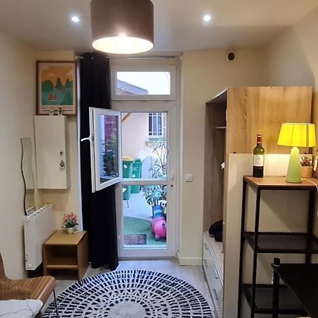 Appartamento Souplex In Montmartre Parigi Esterno foto